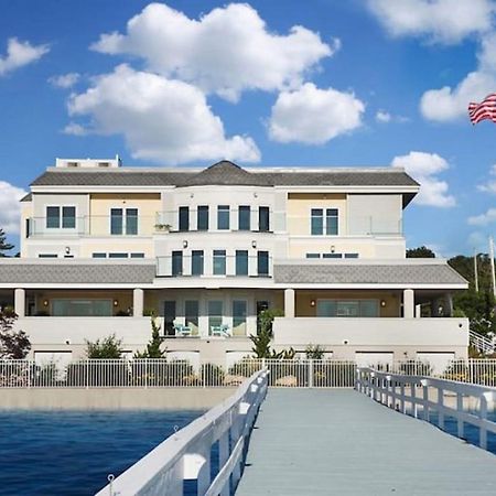 Fathoms Hotel & Marina Port Washington Exterior foto